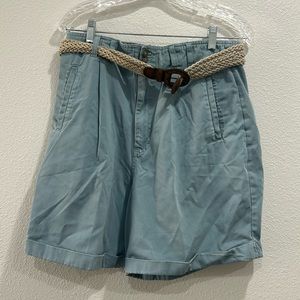 Vintage Gloria Vanderbilt Signature Label Pleaded Belted Bermuda Shorts SZ 14